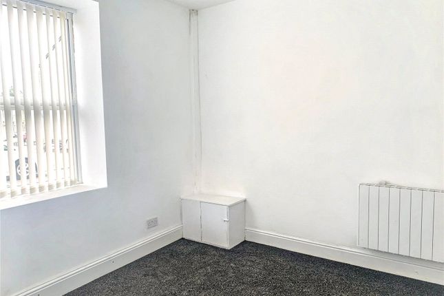 4, Barnes Street, Accrington photo 5