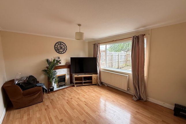26 Guisborough Drive, Tyne and Wear photo 3
