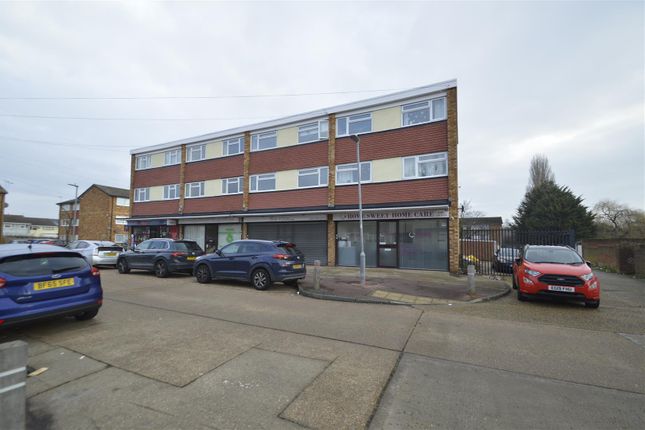 6A, Great Cullings, Romford photo 3