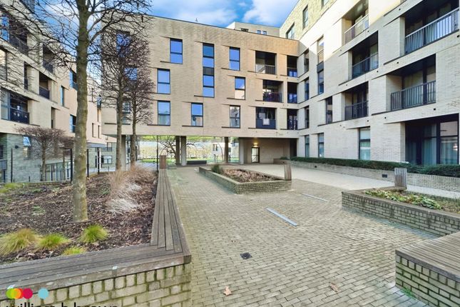 Flat to rent in Middleditch Court, Burgess Springs, Chelmsford