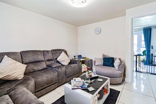 2, Betony Villas, Stafford photo 5