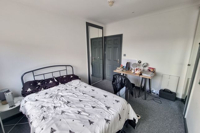 End terrace house for sale in Bryn Y Mor Crescent, Swansea, City And County Of Swansea.