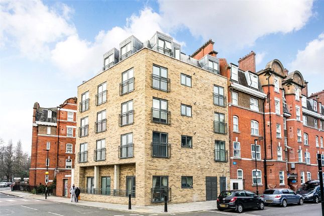 Flat 6, Watergarden Apartments, 123, Sceptre Road, London photo 2