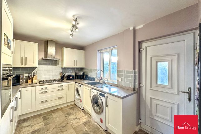 54 Ferry Road, Manchester photo 4