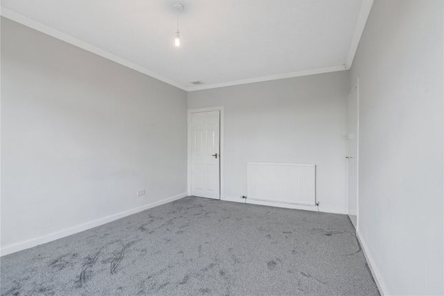 Flat for sale in Curtis Avenue, Glasgow