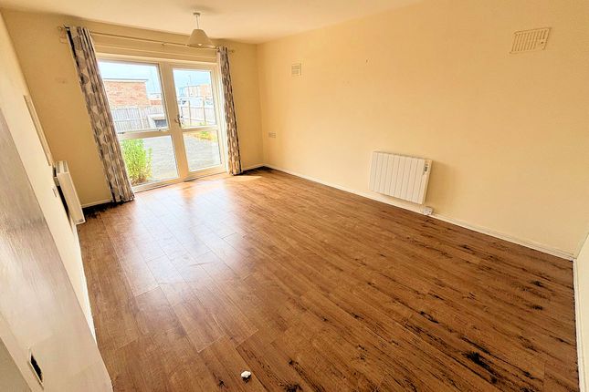 8 Dysynni Walk , Tywyn photo 4
