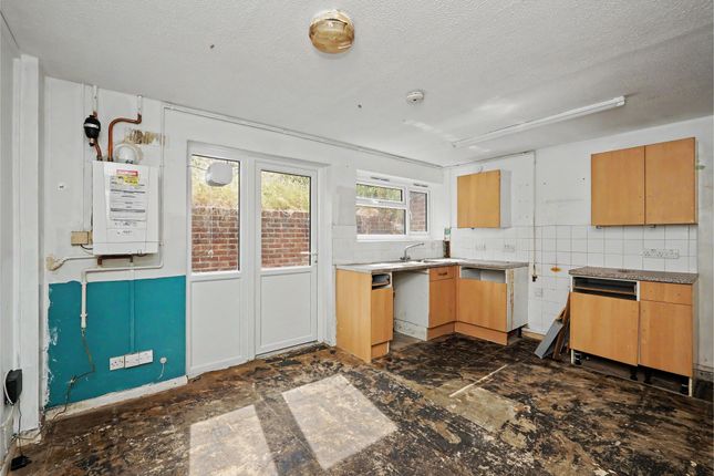 46 Hillside Road, 46 Hillside Road, Dover photo 3