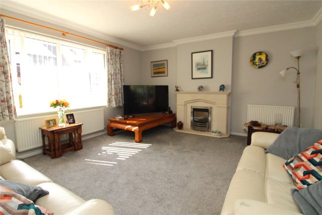 45, Furzehall Avenue, Hampshire photo 2