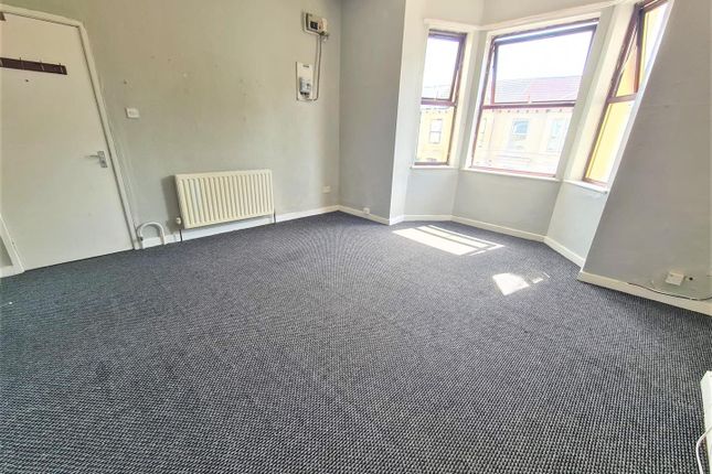 Flat C, 108 Compton Road, Wolverhampton photo 2