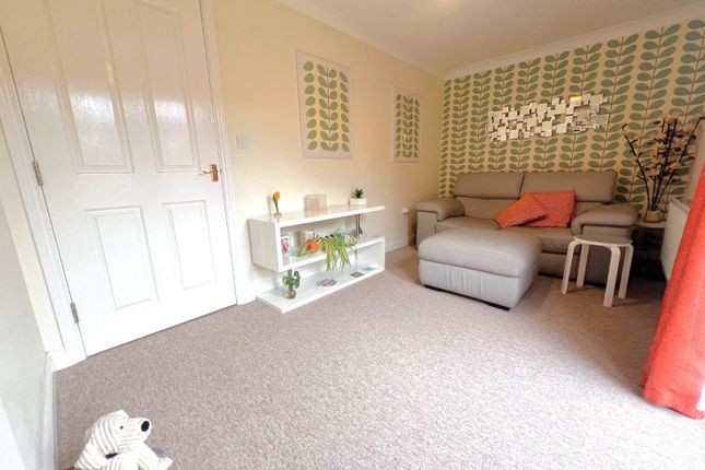 1 Theo House,, Bastins Close, Southampton photo 5