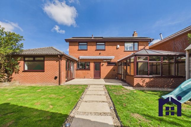 89 Fernleigh, Leyland photo 4