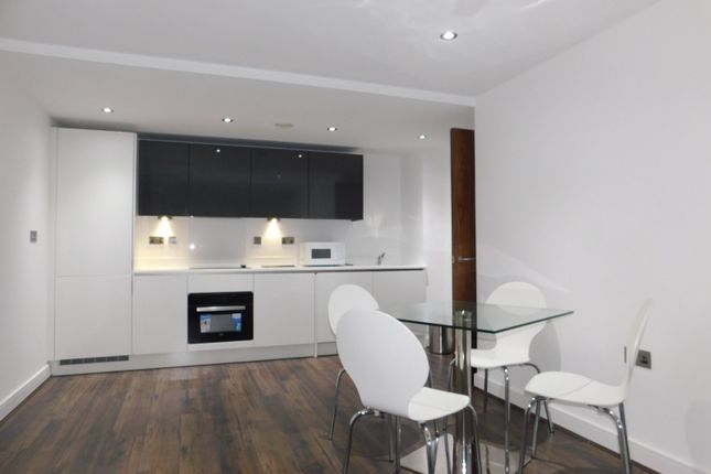 B303, Madison House, Birmingham photo 2