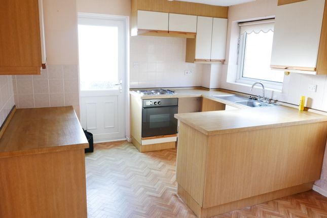 8, Venland Close, Liskeard photo 5