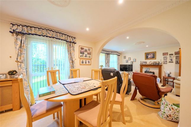 1, Alwoodley Chase, Leeds photo 4