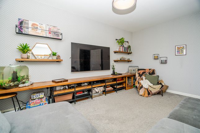 12, Lime Tree Corner, Bedford photo 4