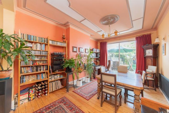 92, Granville Road, London photo 4