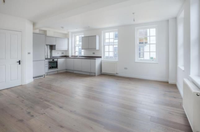2 Bedroom Flats to Buy in Stratford-upon-Avon - Primelocation