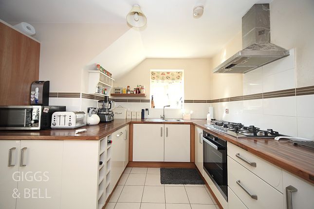 Semi-detached house for sale in Hart Hill Lane, Luton