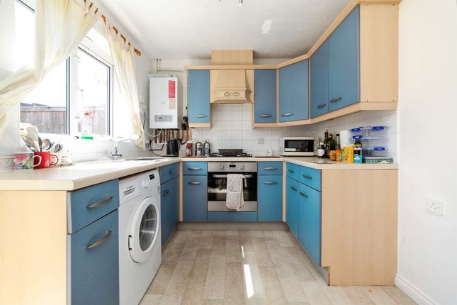 4, Chervil Close, Biggleswade photo 4