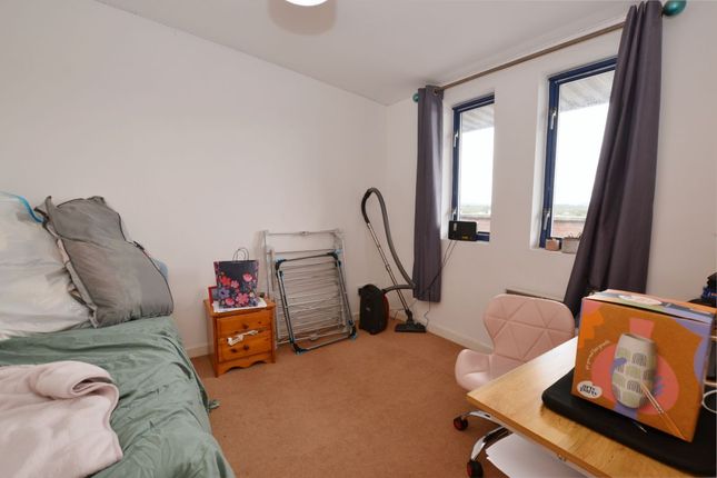 Flat 24, 18 Foregate Street, Worcester photo 4