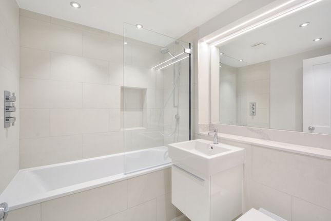 Wyndham Place, London photo 4