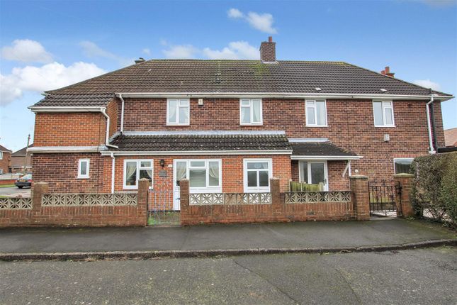 Thumbnail Semi-detached house for sale in Acresford Road, Donisthorpe, Swadlincote