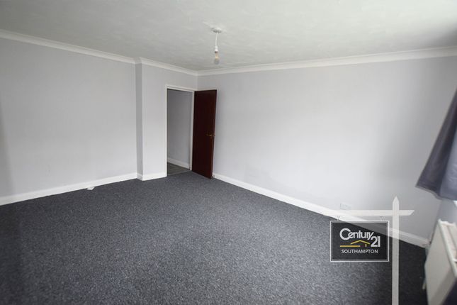 9, Sycamore Road, SOUTHAMPTON photo 3