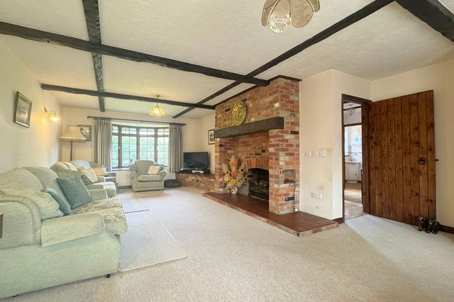 Rg Sitting Room
