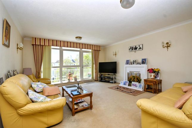 19, Tavistock, 12 - 14 Devonshire Place, Eastbourne photo 3