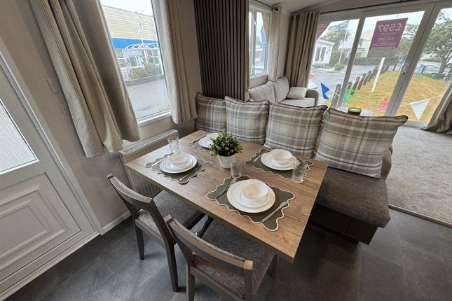 Swift Morlaix, Nodes Point Holiday Park, Ryde photo 3