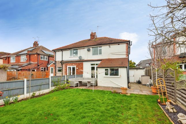 4, Robin Hood Lane, Frodsham photo 2