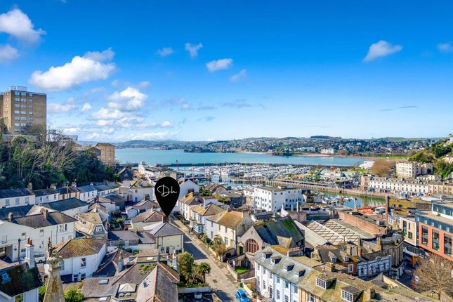 Flat for sale in Harbour Reach, Park Hill Road, Torquay