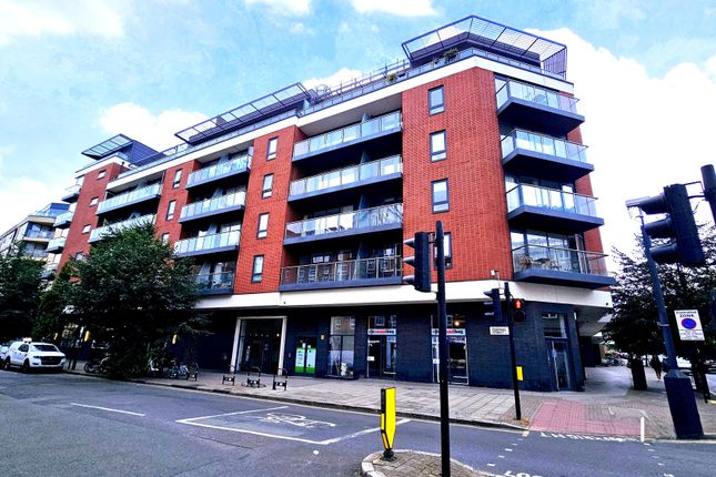 Thumbnail Flat for sale in Worcester Point, Central Street, Clerkenwell/Old Street