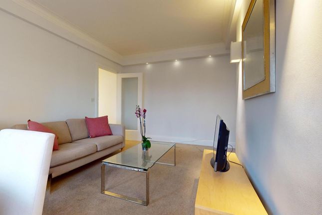 118 Chatsworth Court, Pembroke Road, London photo 3
