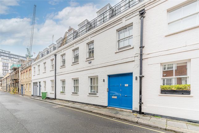 Thumbnail Mews house for sale in Headfort Place, Belgravia, London