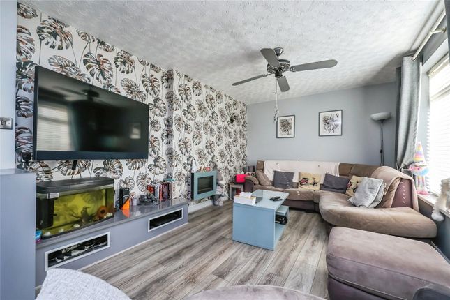 1, Foxearth Avenue, Nottingham photo 3