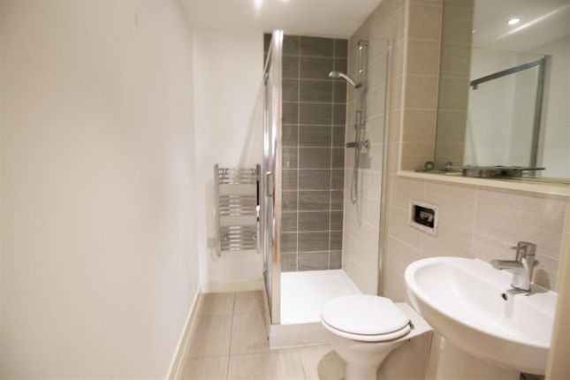 The Exchange, 609, Elmira Way, Salford photo 5