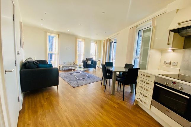 307, Aylesbury House, Wembley photo 3