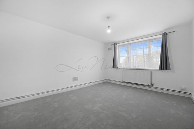 Thurlby Close, Harrow photo 3