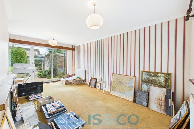 20, Vaughan Avenue, Tonbridge photo 4