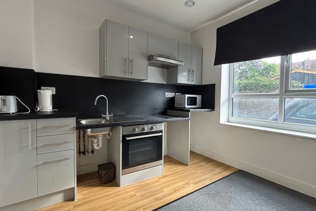 Studio flat on Flat 1, Bristol, £1,000/mo