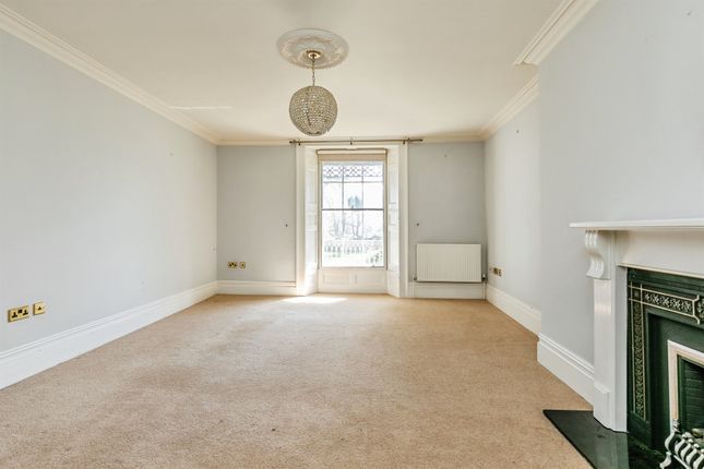 2, Clarendon House, Beckspool Road, Bristol photo 2