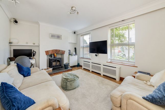 21 Mereland Road, Didcot photo 2