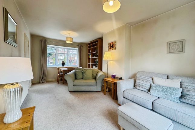 6, Tilbury Close, Castlecroft, Wolverhampton photo 2
