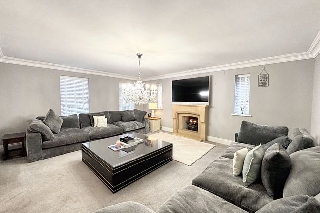 292 Leigh Road, Manchester photo 3