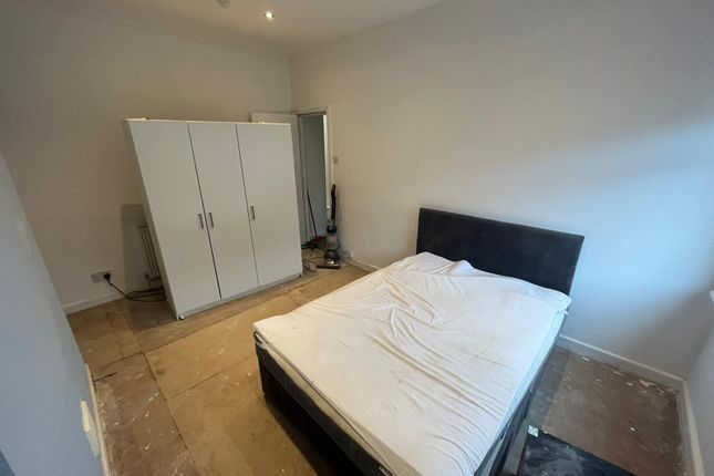 Flat to rent in Flat 2, Providence Avenue, Leeds, West Yorkshire