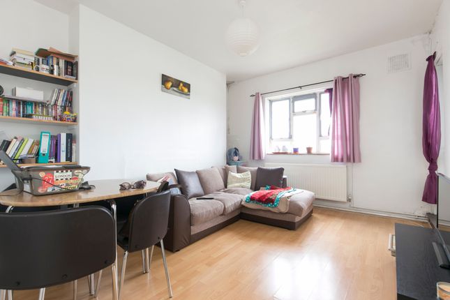 Thumbnail Flat to rent in Willingham Close, London