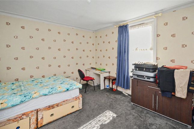 12, Belvedere Terrace, West Yorkshire photo 5