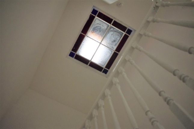 31, Leonard Street, Hull photo 4
