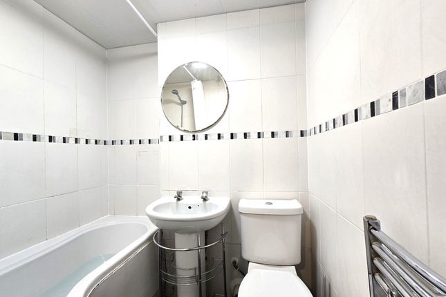 46, Ashford, Gateshead photo 5
